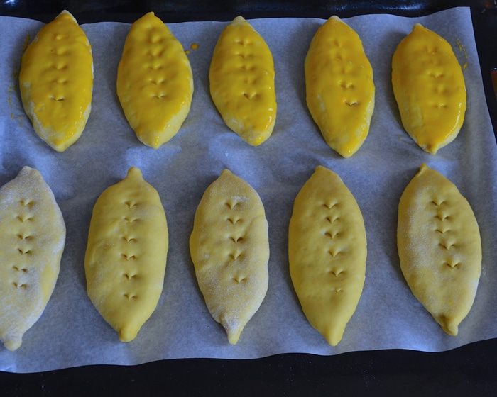 Пирожки духовые с тунцом