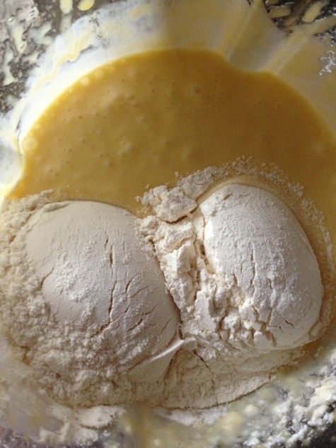 Ягодный пирог на сметане