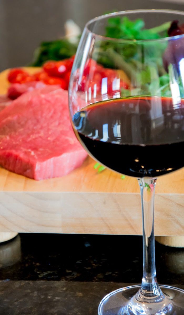 Теплый салат с мясом и мандаринами