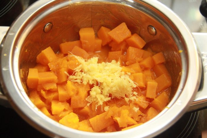 Тыквенный суп-пюре с гребешками