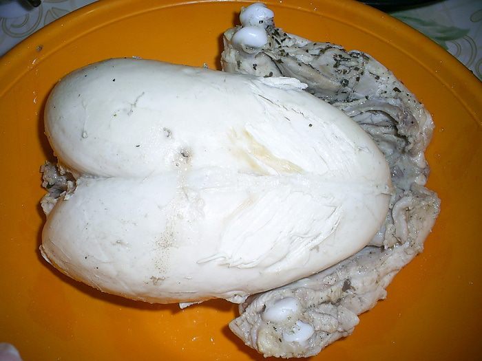 Запеченная блинная курочка с двумя начинками