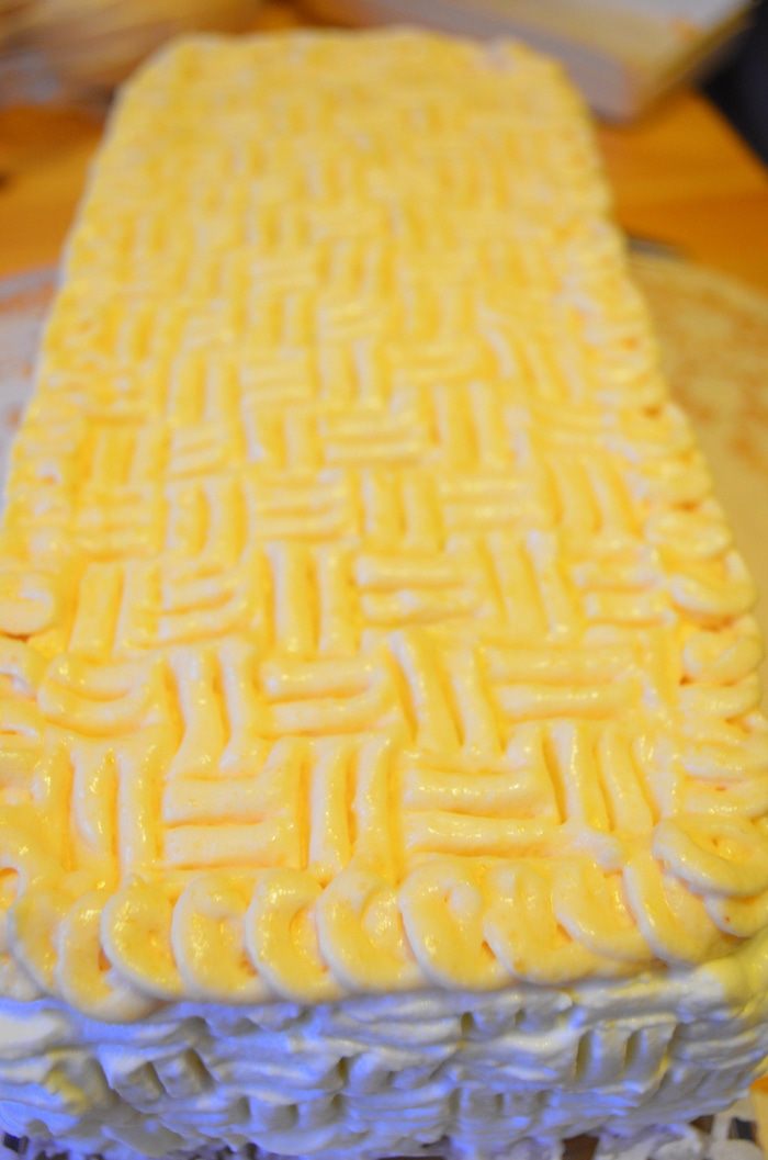 Тирамису с мандариново-сливочным муссом и шоколадом + мандаринки в шоколаде