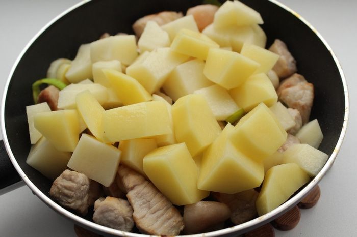 Тыква с мясным рагу