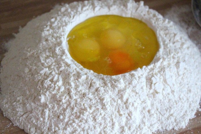 Карамелли с рикоттой, шпинатом и пармезаном