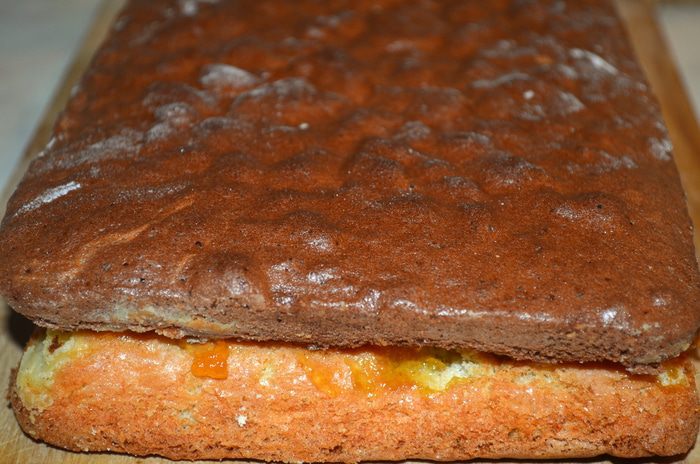 &amp;quot;Шахматный&amp;quot; бисквитный кекс