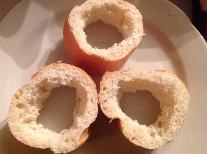 Яйцо в багете