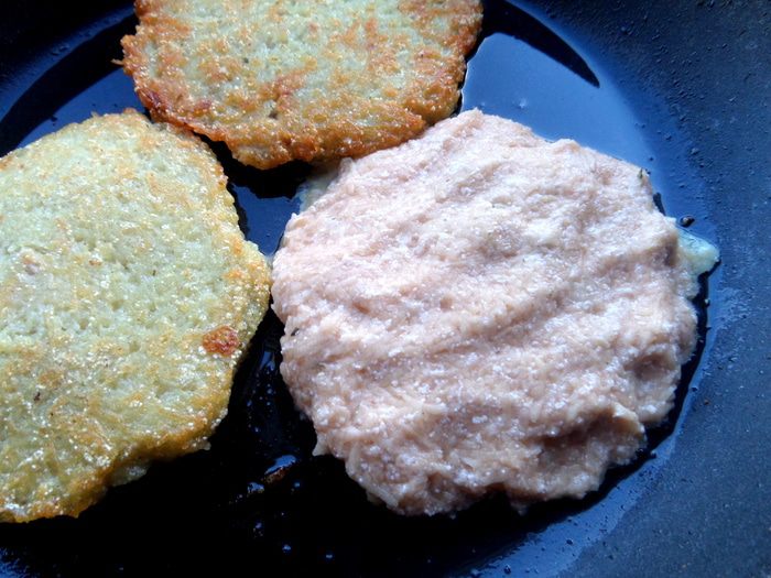 Драники с мясной начинкой