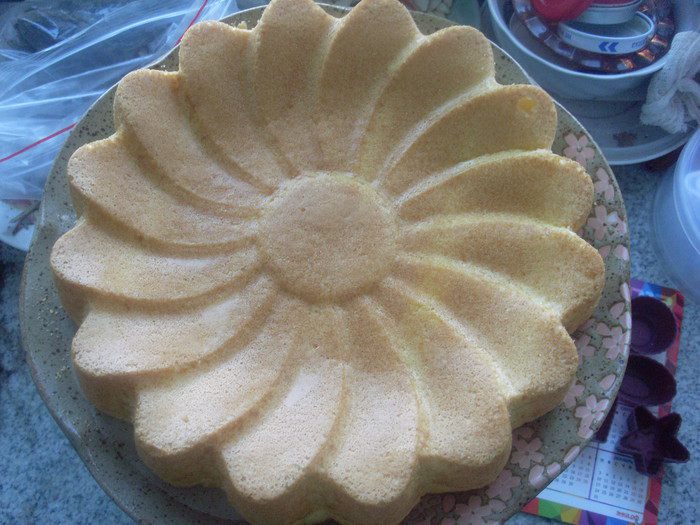 Кукурузный кекс с лимонной цедрой