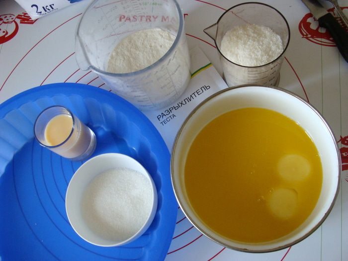 Торт &amp;quot;Вишенка в снегу&amp;quot; для Натальи Дерий