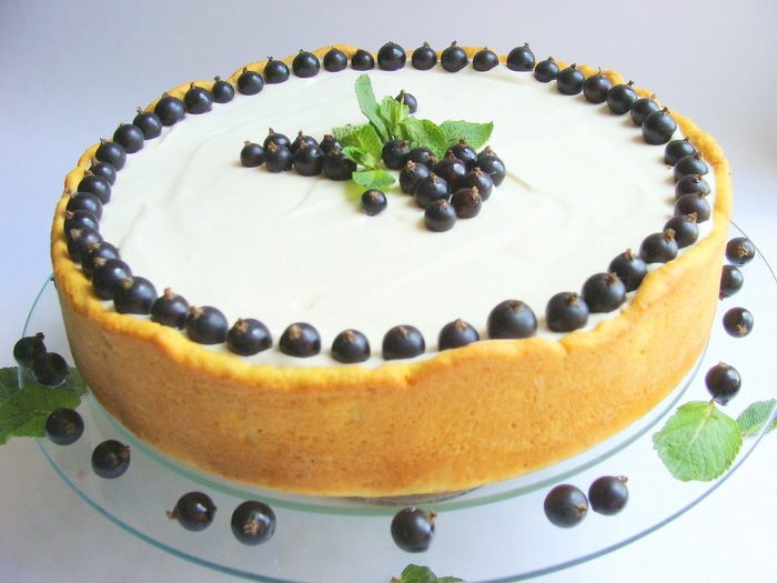 Чизкейк со смородиной, маскарпоне и апельсиновым тестом