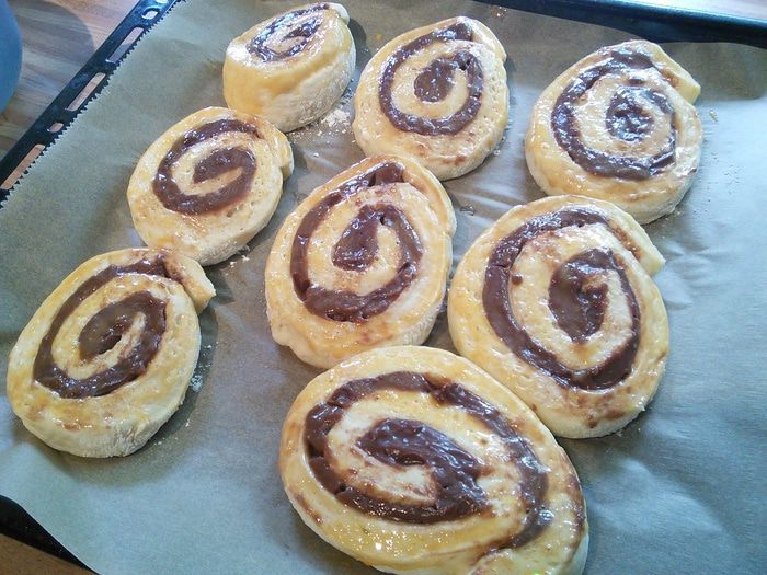 Улитки с шоколадным кремом-пудингом