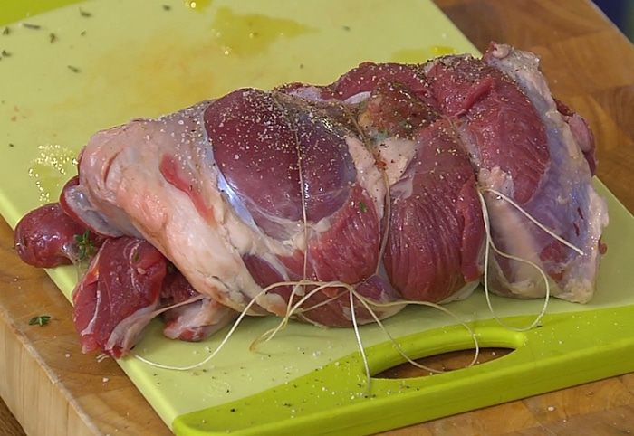 Ягнятина, томленная в сидре с овощами