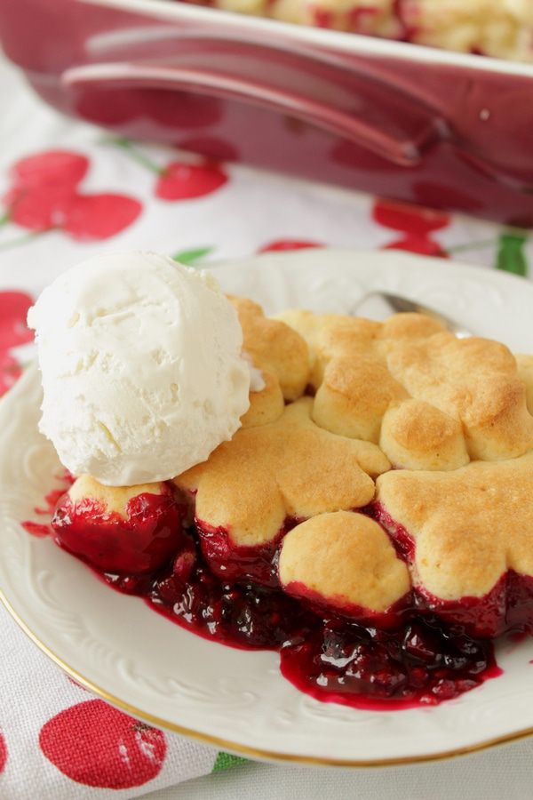 Ягодный кобблер