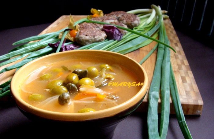 Легкая рыбная солянка