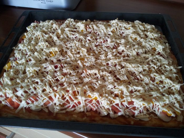 Пицца с шампиньонами