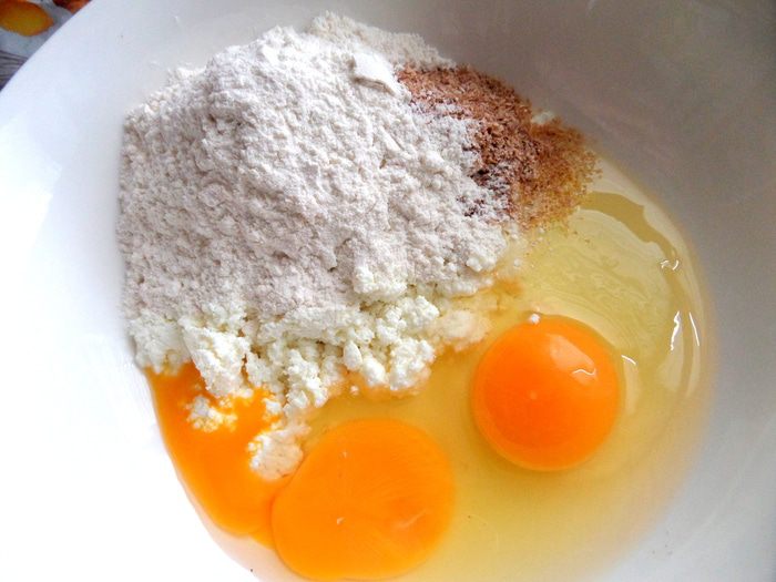 Тирамису на твороге с карамельной прослойкой