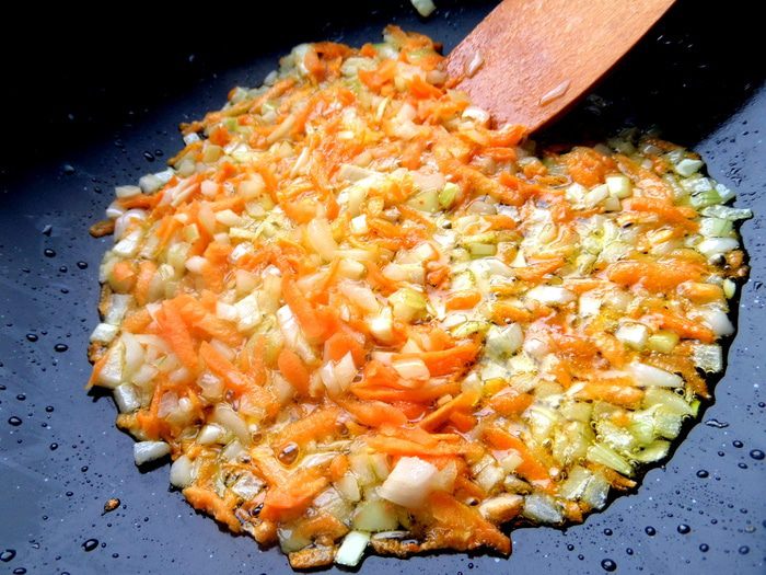 Куриные ножки в домашней аджике