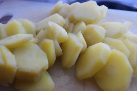 Кета под соусом песто от Ярославы с золотистым картофелем