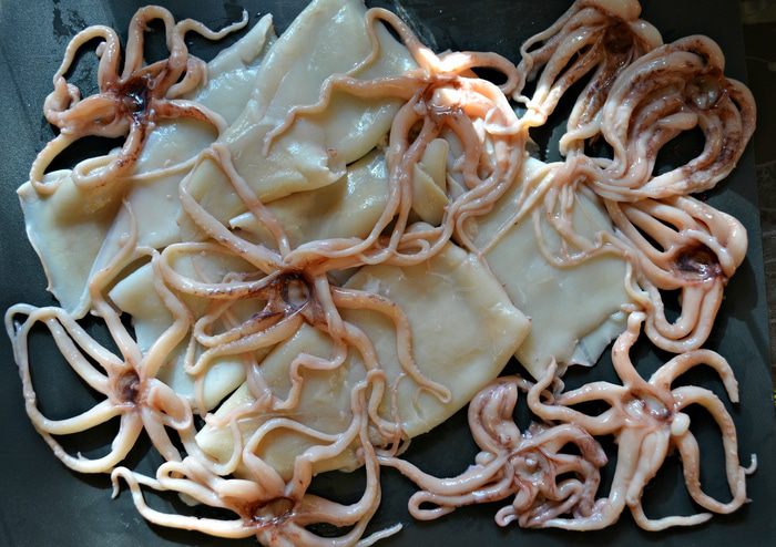 Кальмары и щупальцы, приготовленные на гриле по-черногорски