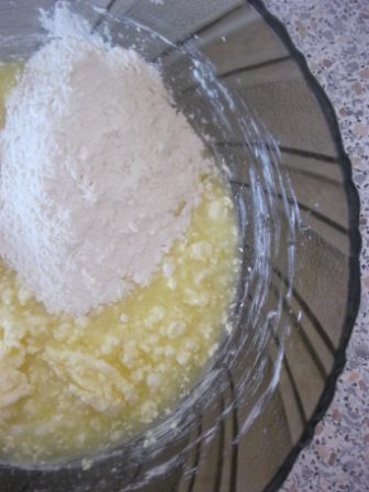 Пирог-перевертыш с черносливом