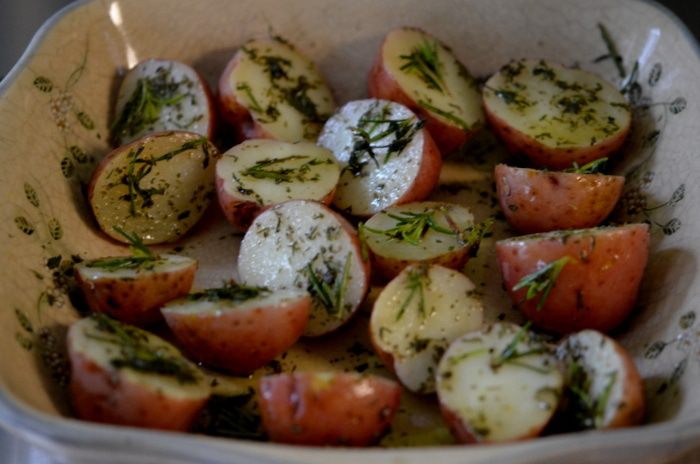 Картофель с травами