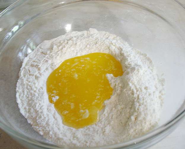 Томатное слоеное тесто