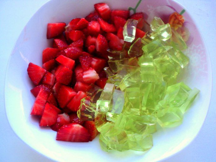 Торт «Клубника в шоколаде»