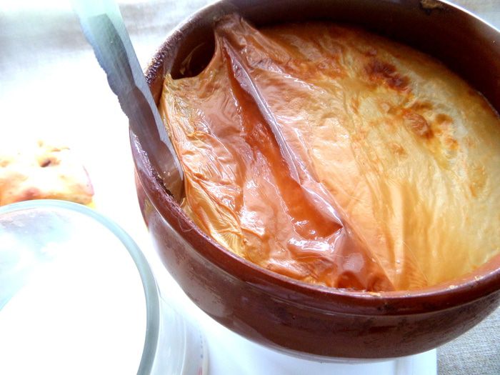 Топленое молоко в горшочках