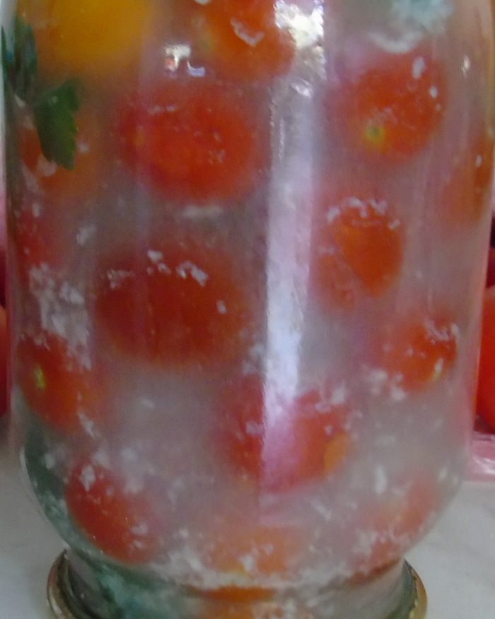 Чесночно-базиликовые черри