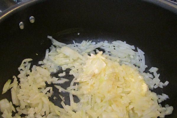 Телятина с вишневым соусом