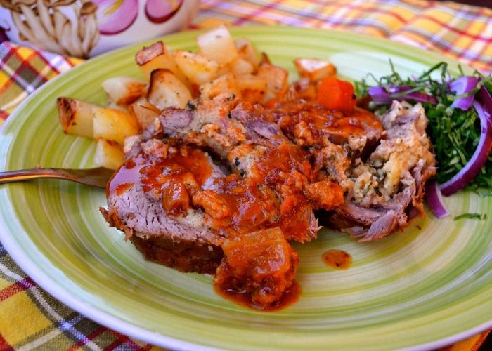 Мясной рулет по-неаполитански