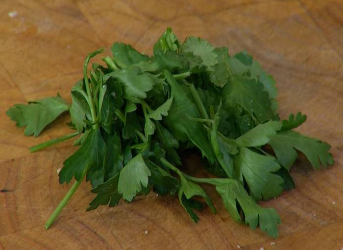 Грузинский суп из красной фасоли