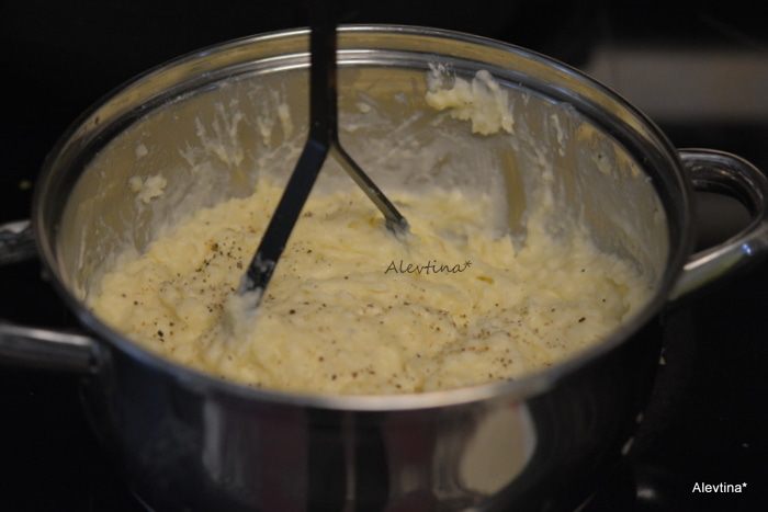 Митлоф с картофельной начинкой