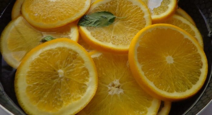Карамелизированные апельсины в шоколаде