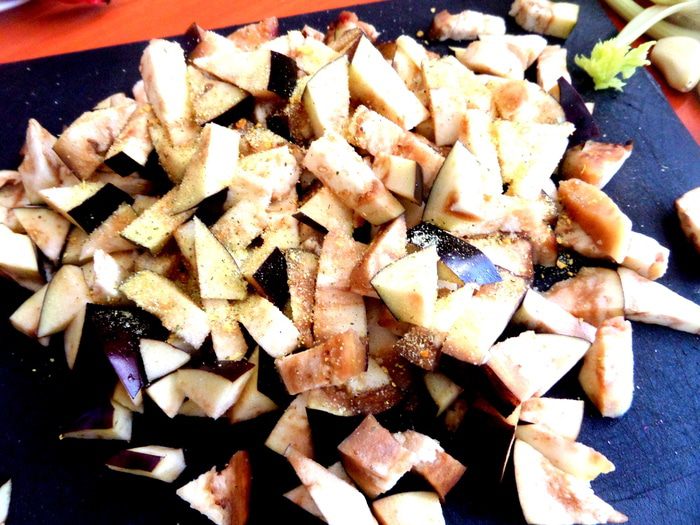 Фриттата из баклажанов с грибами