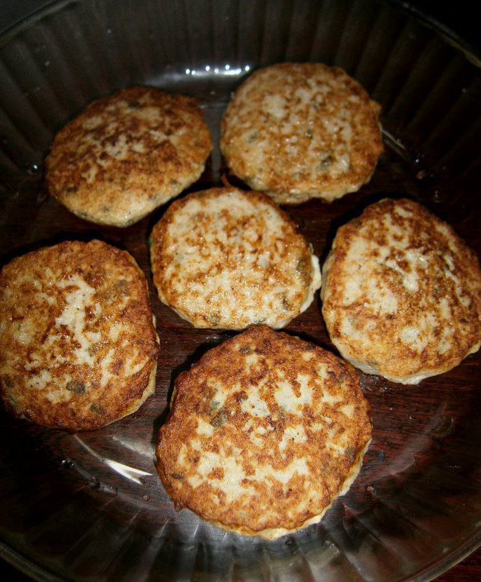 Куриные котлеты с кабачком и мятой