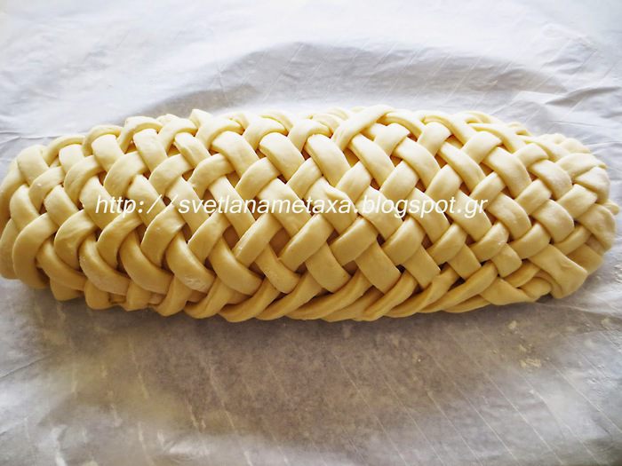 Пирог &amp;quot;Плетенка&amp;quot; с начинкой из яблок и изюма