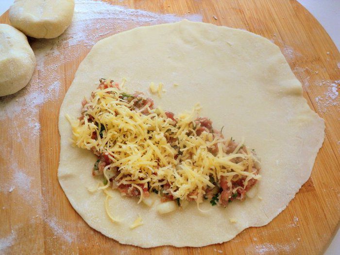 Чебуреки с сюрпризом