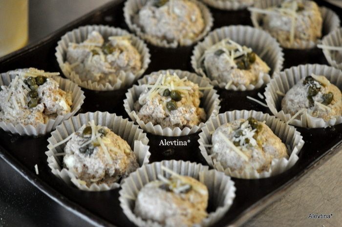 Булочки с каперсами