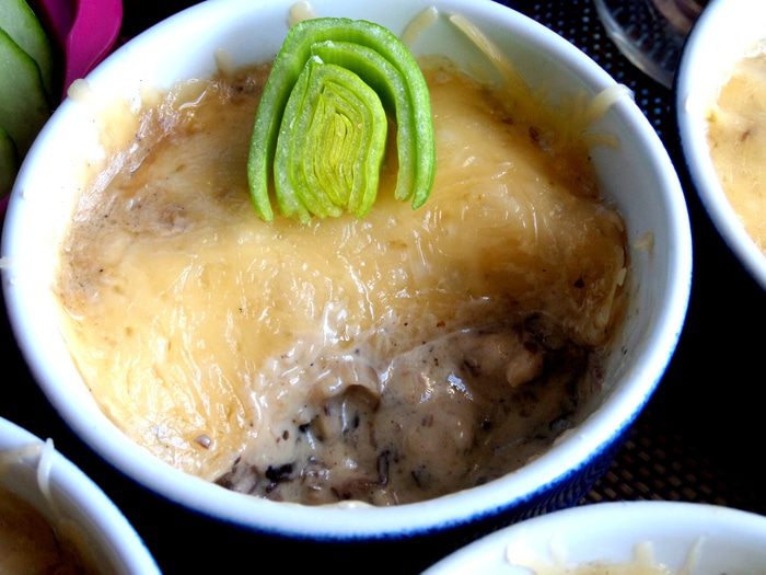 Сливочный жульен с ветчиной и грибами