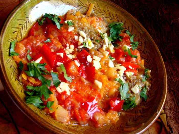 Баклажаны в горшочке