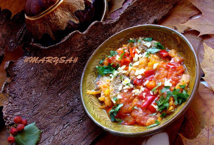 Баклажаны в горшочке