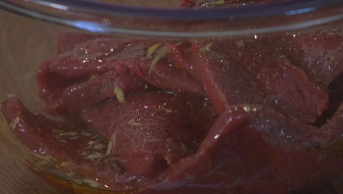 Эскалопы из телятины с шалфеем и марсалой