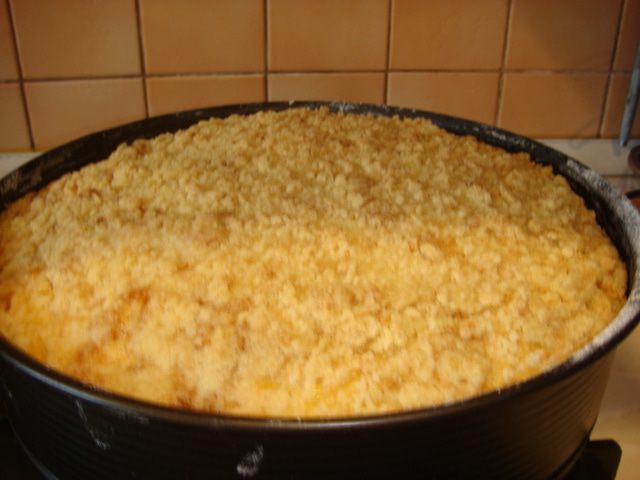 Пирог из сливового пюре