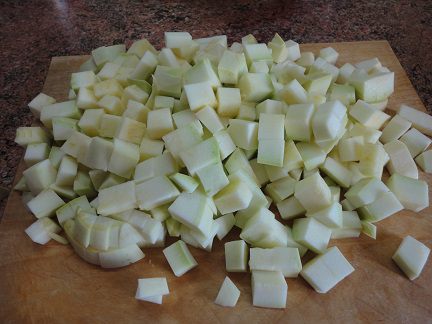 Овощное рагу с красной чечевицей