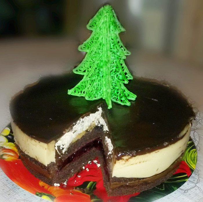 Торт &amp;quot;Крем-брюле с вишневой прослойкой в шоколаде&amp;quot; 