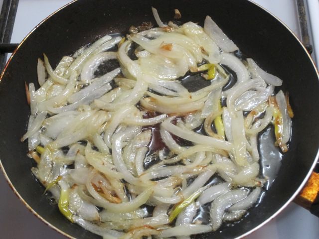 Салат из обжаренных овощей