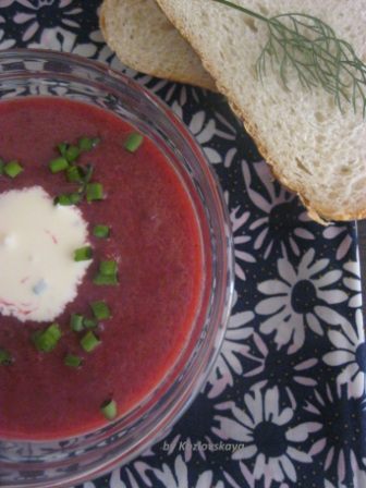Свекольно-цитрусовый суп