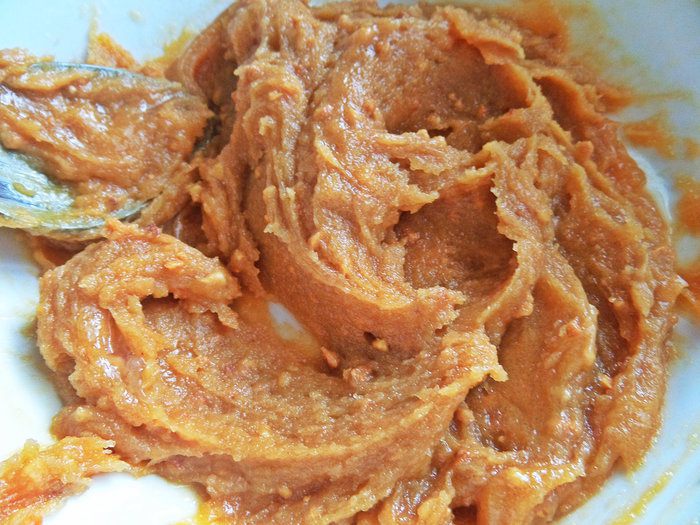 Арахисовое печенье с шоколадом и фруктами