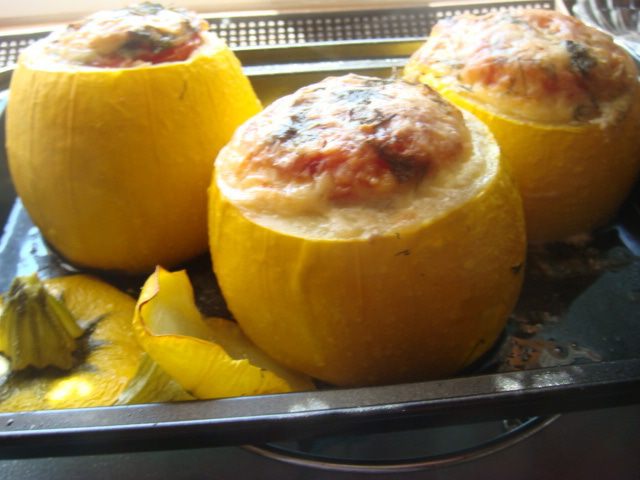 Фаршированные круглые кабачки 